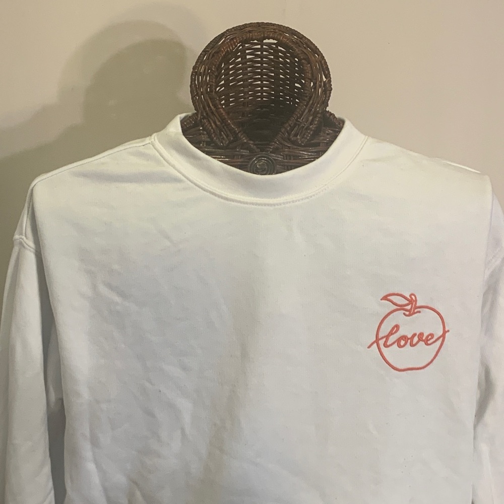 H&M Apple Love sweatshirt